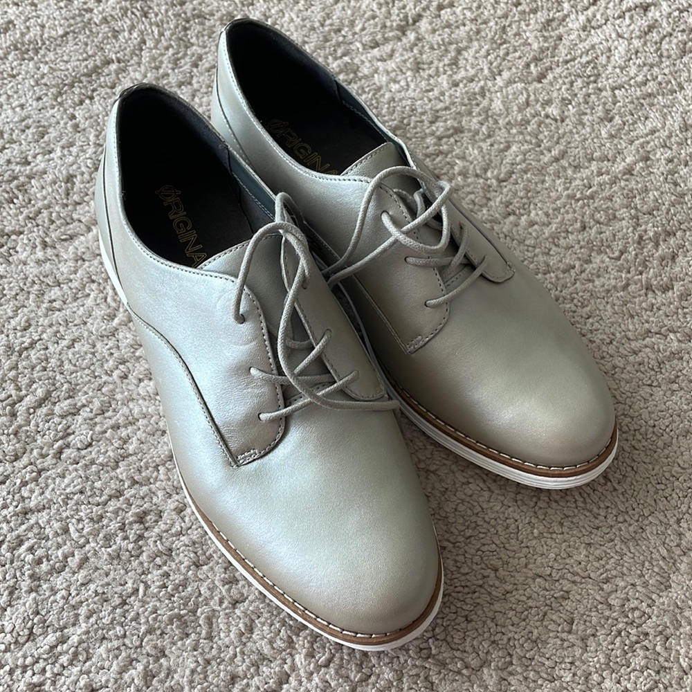 Cole Haan shoes, brand new. Size 6.5, never worn